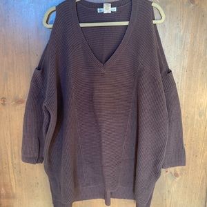 Kaisely brand, oversized, v-neck, cold shoulder sweater